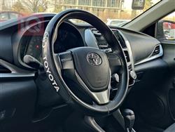 تۆیۆتا یارس